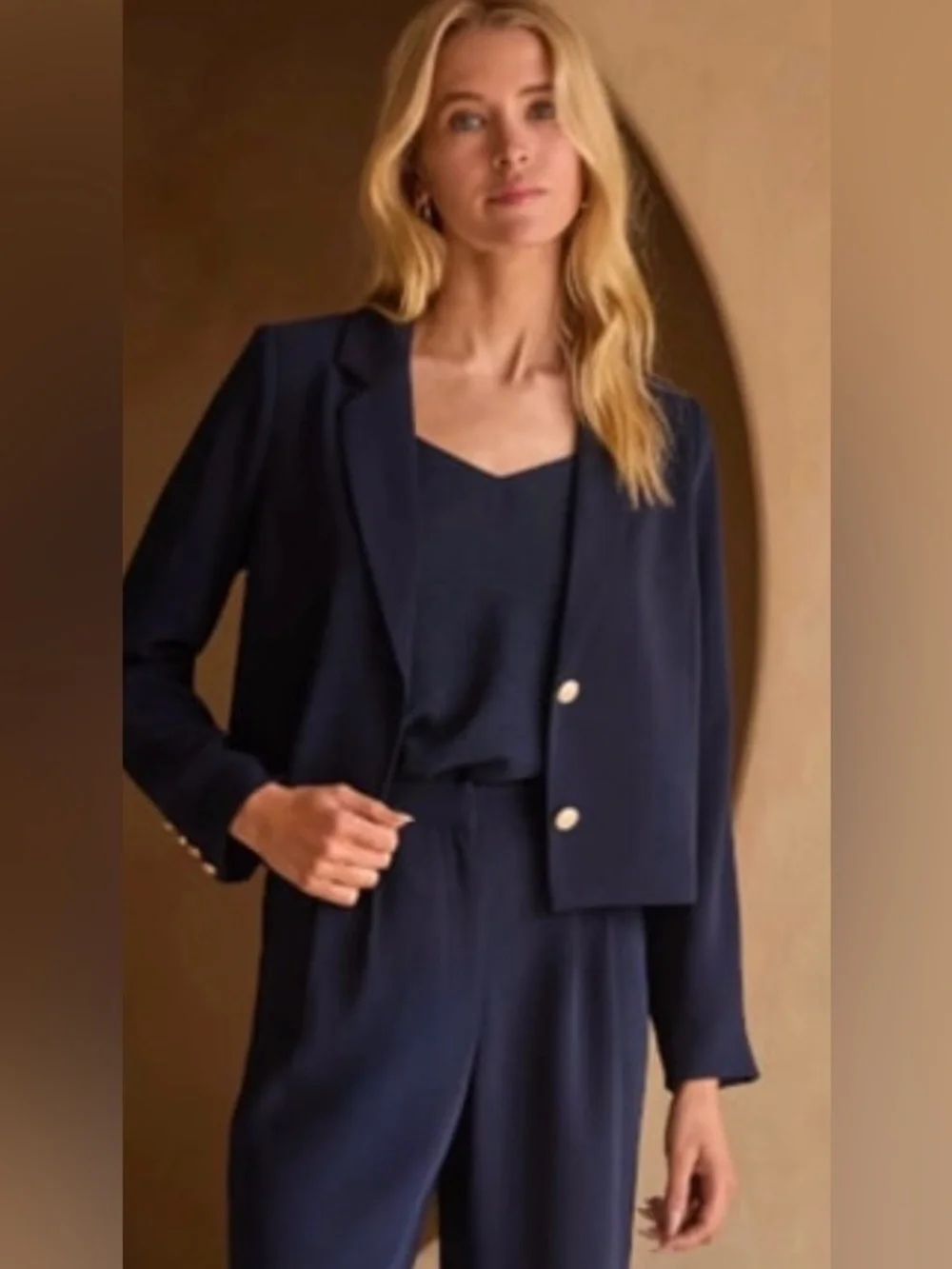 Skies are Blue Cropped Navy Blazer sz M - Picture 1 of 9